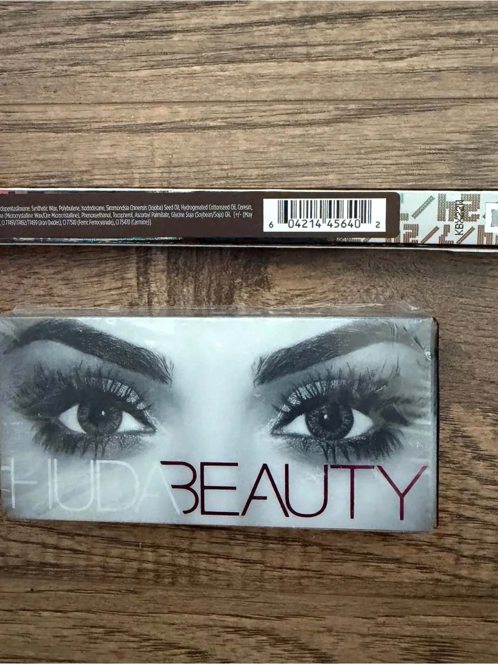 NIB Urban Decay 24/7 Glide On Eye Pencil in DEMOLITION 1.2g & HUDA Eyelashes